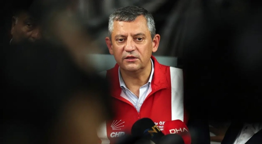 Özgür Özel:  'İBB'nin haczedilemez hesaplarına yandaş şirketin talebiyle haciz kondu'