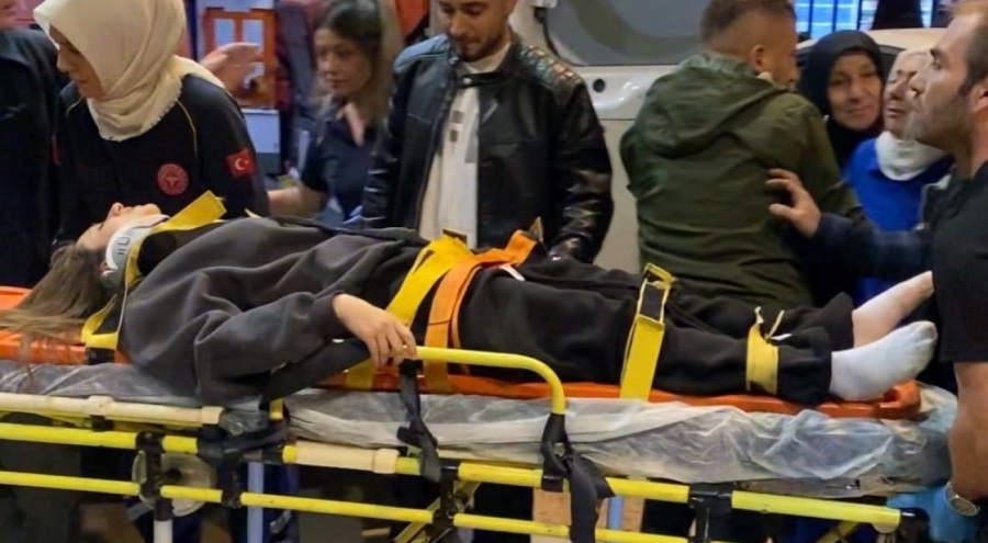 Bursa'da evin terasından düşen genç kız ağır yaralandı!