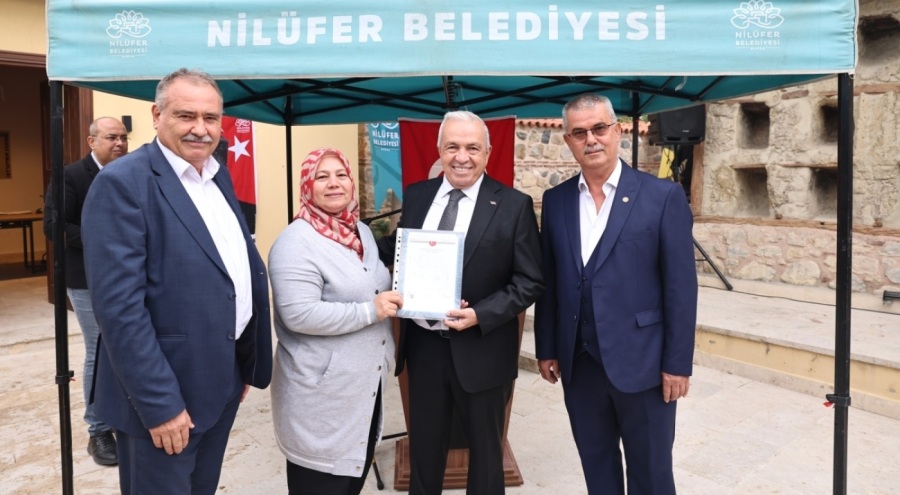 Nilüfer'de 275 hak sahibine imarlı tapuları teslim edildi