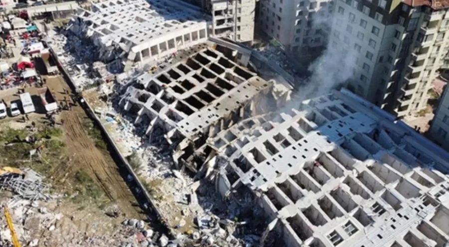 Depremde 269 kişiye mezar olan Rönesans Rezidans davası ertelendi