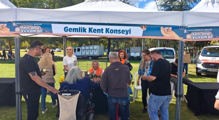 Bursa Gemlik Kent Konseyi "Satın Alma, Sahiplen" etkinliğinde yer aldı