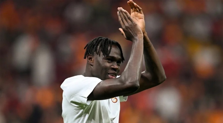 Galatasaray'lı oyuncu Wilfried Singo sakatlandı