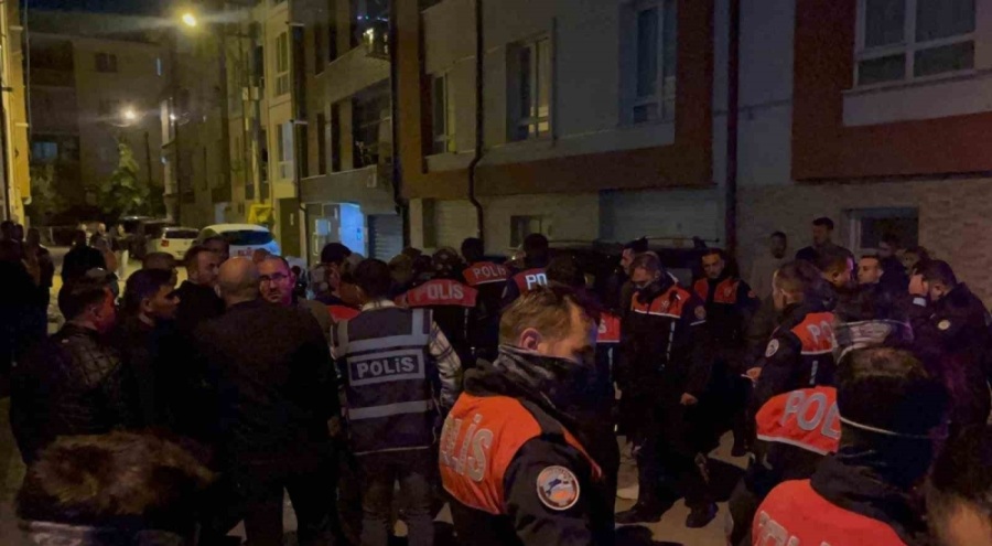Bekçiye balta çektiği iddia edilen şüpheli gözaltına alındı