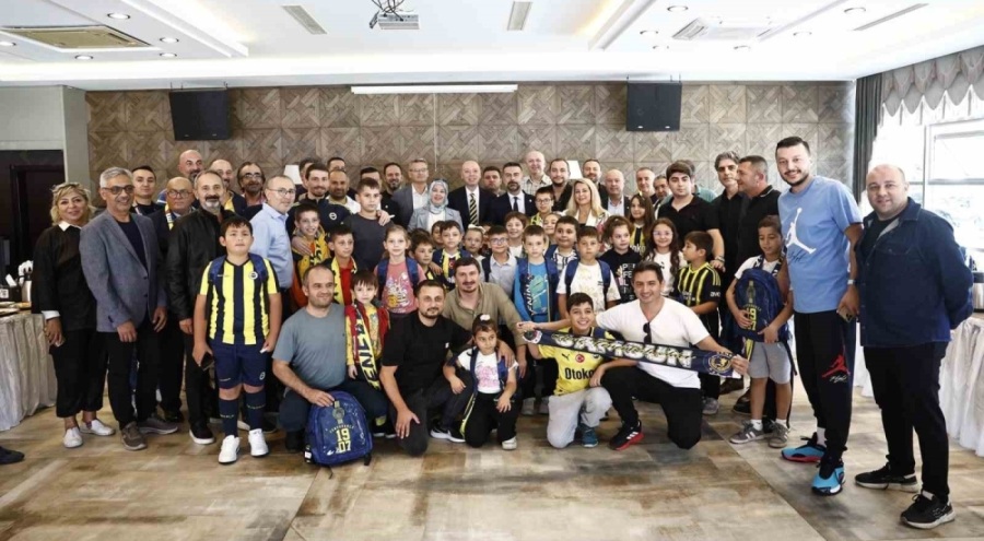 Fenerbahçe'den anlamlı proje: "Her Deplasman Bir Okul"