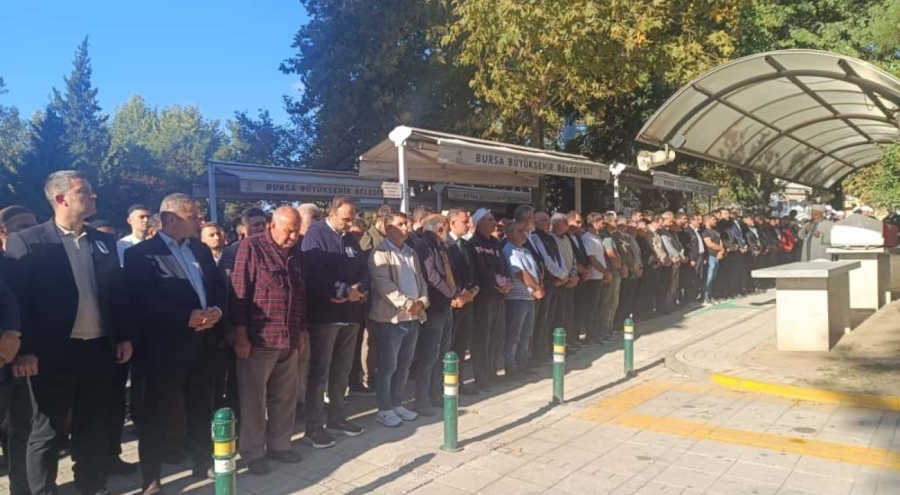 Vefat eden gazi polis memuru Bursa'da son yolculuğuna uğurlandı