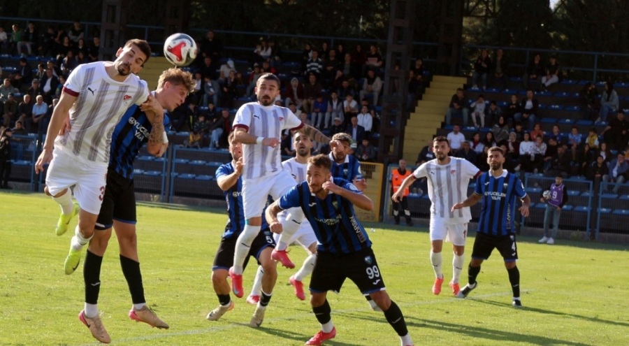 Karacabey Belediyespor sahasında Elazığspor'a 3-0 mağlup oldu