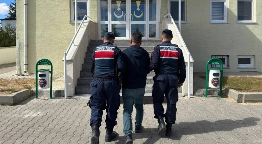 FETÖ operasyonunda gözaltına alınan 5 doktor tutuklandı