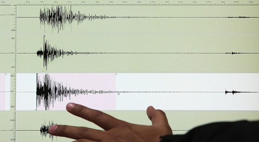 Papua Yeni Gine'de 6,6 büyüklüğünde deprem