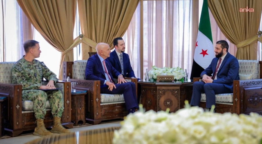 Ahmed el Şaraa, ABD Suriye Özel Temsilcisi Barrack ile görüştü