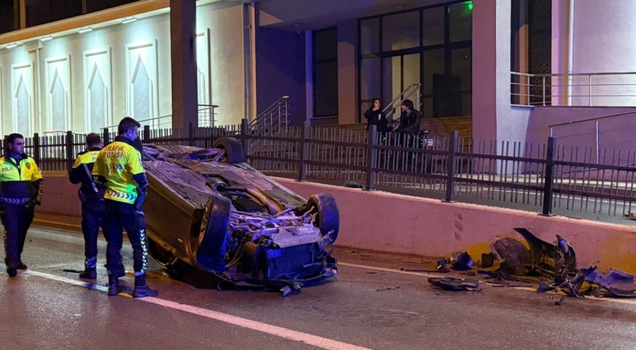 Bursa'da korkutan kaza! Otomobil takla attı: 3 yaralı