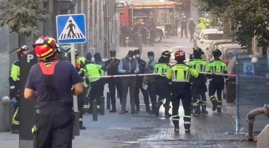 İspanya'da bina çöktü: 2 ölü, 10 yaralı