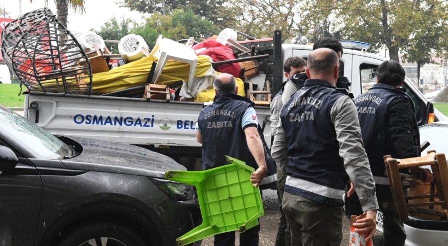 Bursa Osmangazi Belediyesi işgallere göz açtırmıyor