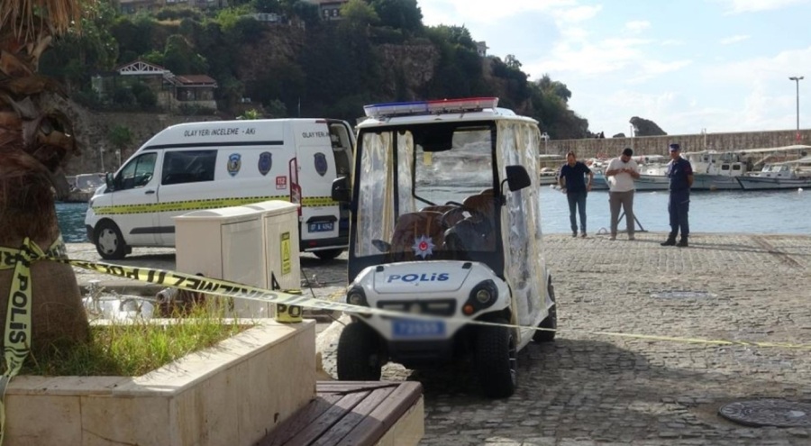 Antalya'da şüpheli ölüm: Denizden cansız bedeni çıkarıldı