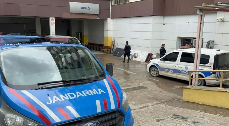 Erkek cesedi bulundu: Ekipler harekete geçti