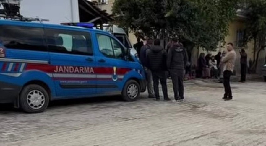 Anne ve kızı sobadan sızan gazdan zehirlenerek hayatını kaybetti
