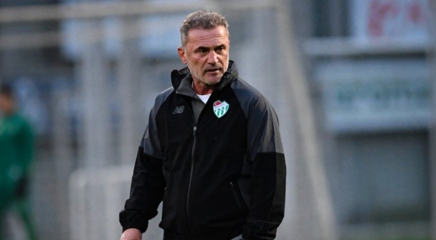Bursaspor, Tahsin Tam yönetiminde ilk antrenmanını gerçekleştirdi