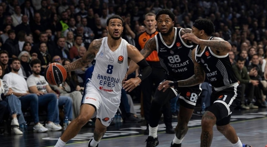 Anadolu Efes, Partizan'a mağlup oldu!