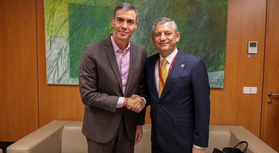 Özgür Özel, İspanya Başbakanı Pedro Sanchez ile bir araya geldi