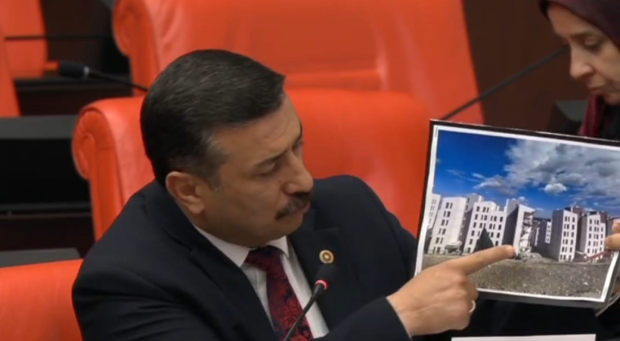 Selçuk Türkoğlu, Bursa'daki "TOKİ skandalı" meclis gündemine taşıdı