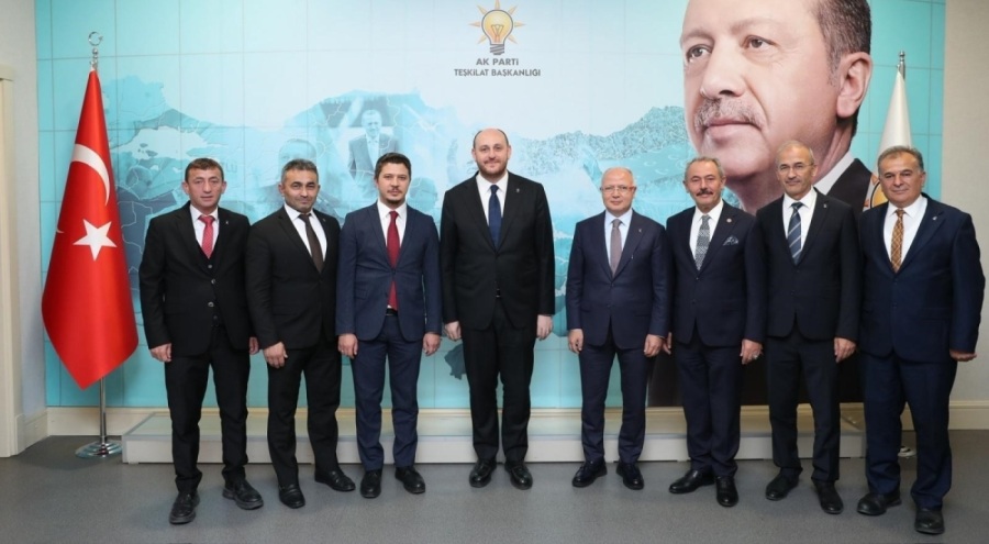 AK Parti Bursa'da iki ilçe başkanlığına yeni atama yapıldı