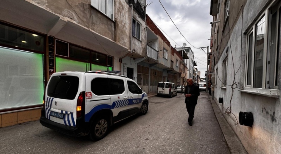 Bursa'da bıçaklı kavga! 1 yaralı
