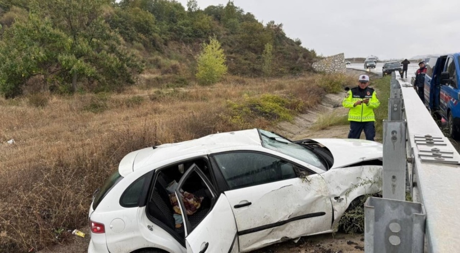 Bursa'da yağış kaza getirdi! 4 yaralı