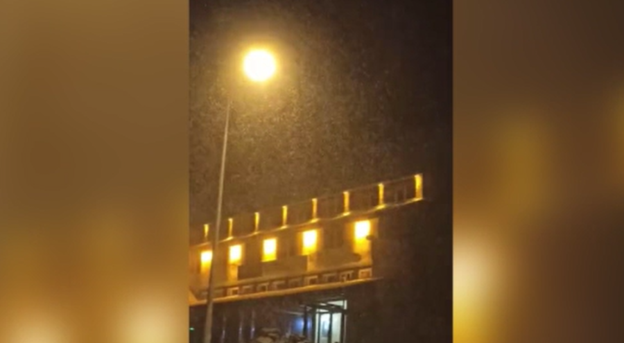 Uludağ'da Oteller Bölgesi karla buluştu