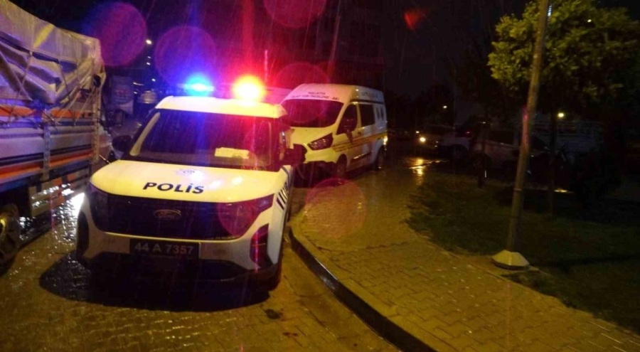 Yalnız yaşayan yaşlı kadın evinde ölü bulundu
