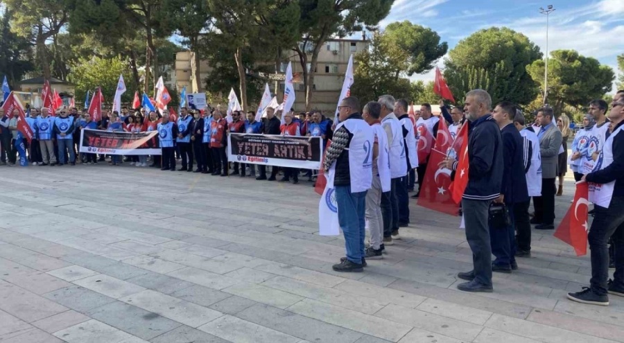 Öğretmen öğrencisi ve akrabalarının saldırısına uğradı