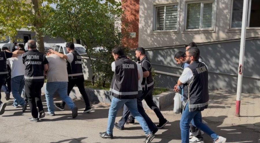 12 ilde silah kaçakçılığı operasyonu: 78 şüpheli gözaltına alındı