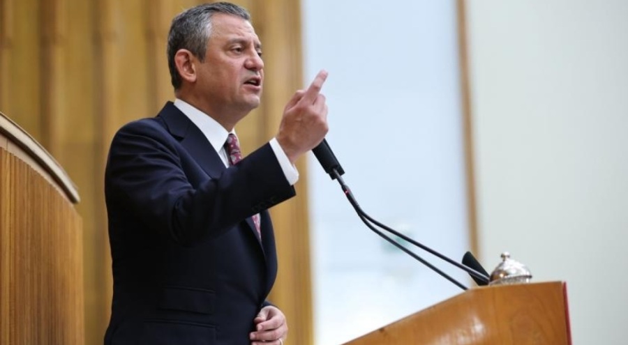 Özgür Özel CHP Grup Toplantısı'nda açıklamalarda bulunuyor