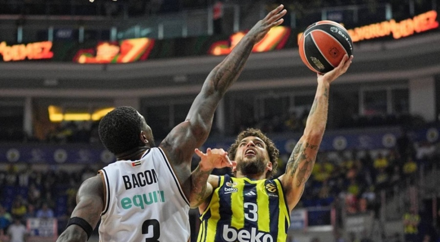 Fenerbahçe Beko, Dubai Basketbol'a mağlup oldu