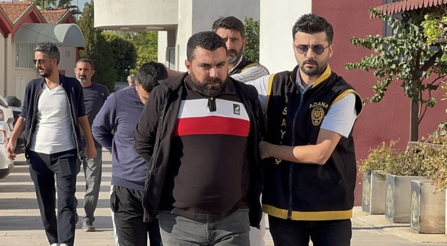 Sokakta bıçaklanıp darbedilmişti; hastanede öldü! Kuzeni ve bir kişi tutuklandı