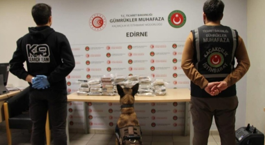 Kapıkule'de kamyonetten 36 kilo kokain çıktı