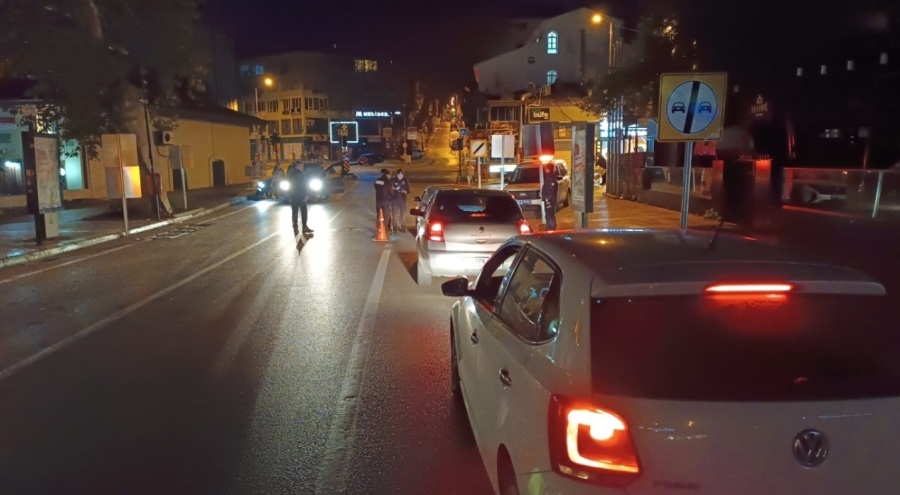 Bursa'da polisin huzur ve güven uygulamaları sürüyor