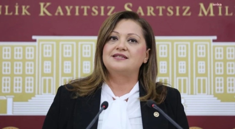 AK Parti'ye geçeceği iddia edilen Afyonkarahisar Belediye Başkanı Burcu Köksal'dan ilk açıklama!