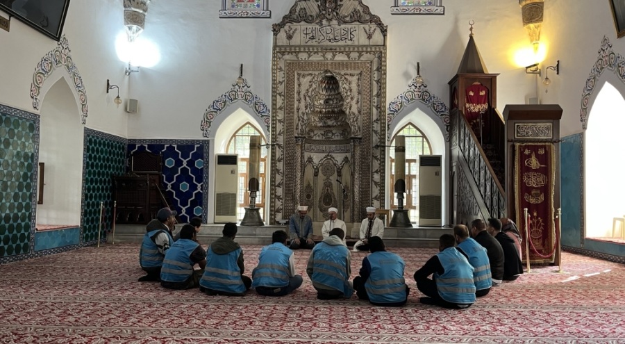 Bursa'da denetimli serbestlik yükümlüleri, Muradiye Külliyesi'nde