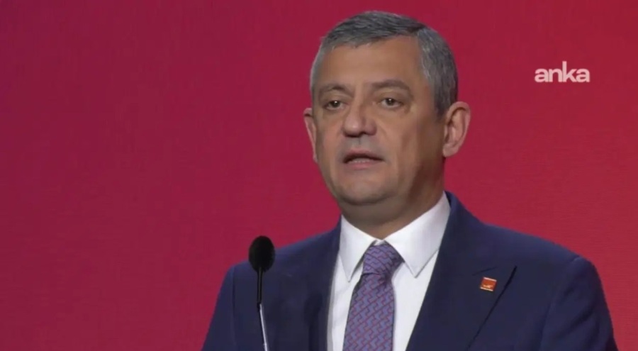 CHP lideri Özgür Özel, Avrupa Sosyalist Partisi Kongresi'nde konuştu