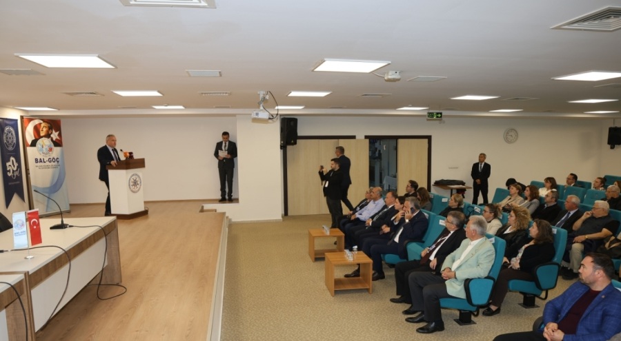 Bursa Uludağ Üniversitesi'nde "Balkanlara Sosyal Bilimler Çerçevesinde Bir Bakış Sempozyumu"