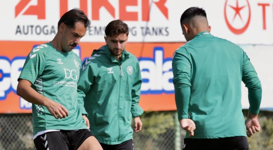 Konyaspor, Beşiktaş maçı hazırlıklarına başladı