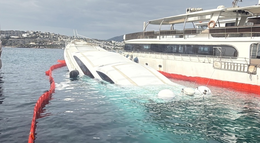 Bodrum'da 40 milyon TL'lik yat sulara gömüldü