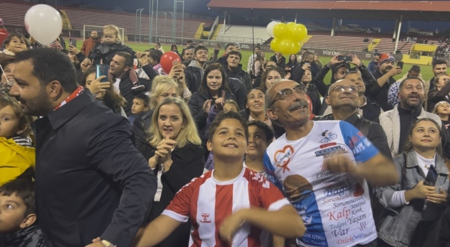 Lösemiyi yenen 11 yaşındaki Gencay için gökyüzüne balon bırakıldı