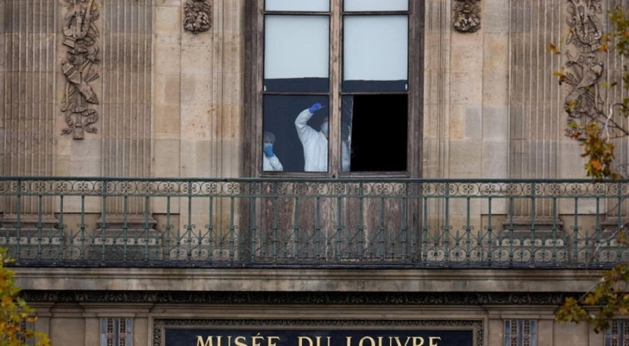 Yüzyılın soygunu! Louvre Müzesi'nde güvenlik planı nasıl çöktü?