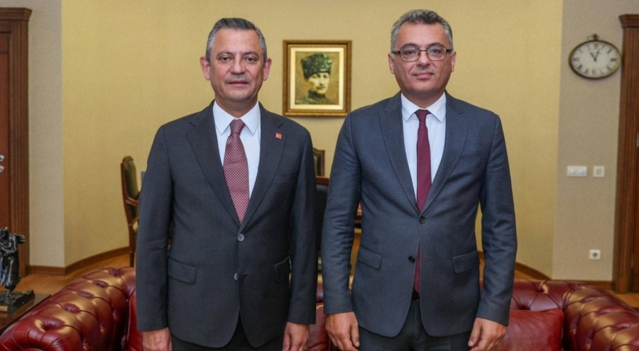 Özgür Özel'den Kuzey Kıbrıs'ın yeni Cumhurbaşkanı Tufan Erhürman'a tebrik telefonu