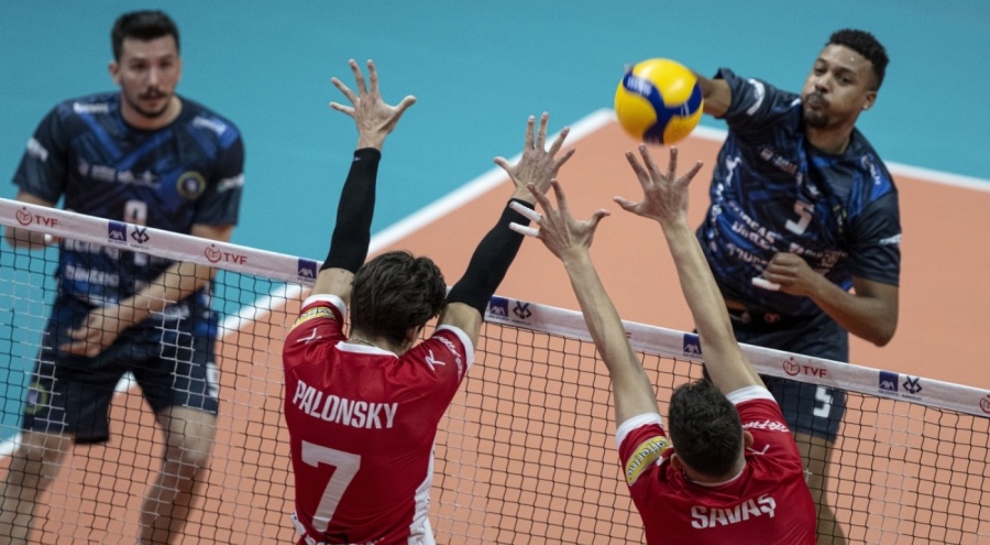 Bursa Büyükşehir Belediyespor, İstanbul Gençlikspor'a 3-2 yenildi