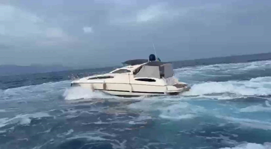 Lüks motoryatla kaçış planı suya düştü: 39 göçmen yakalandı