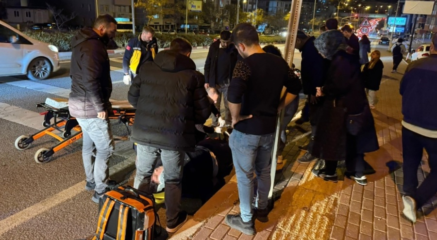 Karşıdan karşıya geçmeye çalışırken motosiklet çarptı: 2 yaralı