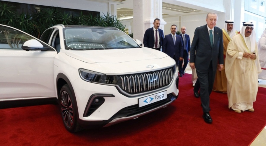 Cumhurbaşkanı Erdoğan'dan Kuveyt Emiri'ne Togg hediyesi
