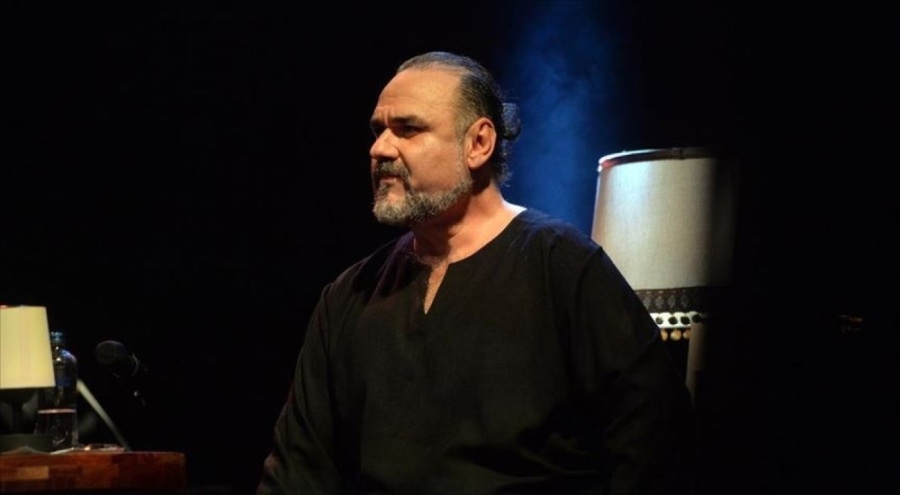Bursa'daki "Cumhuriyet Konseri"nde opera sanatçısı Hakan Aysev sanatseverlerle buluştu