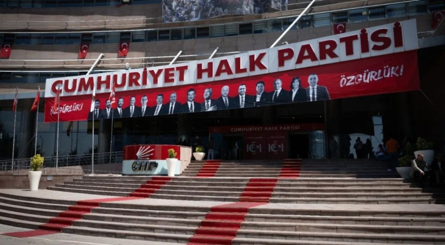 CHP'nin Kurultay davasında salon değişikliği kararı